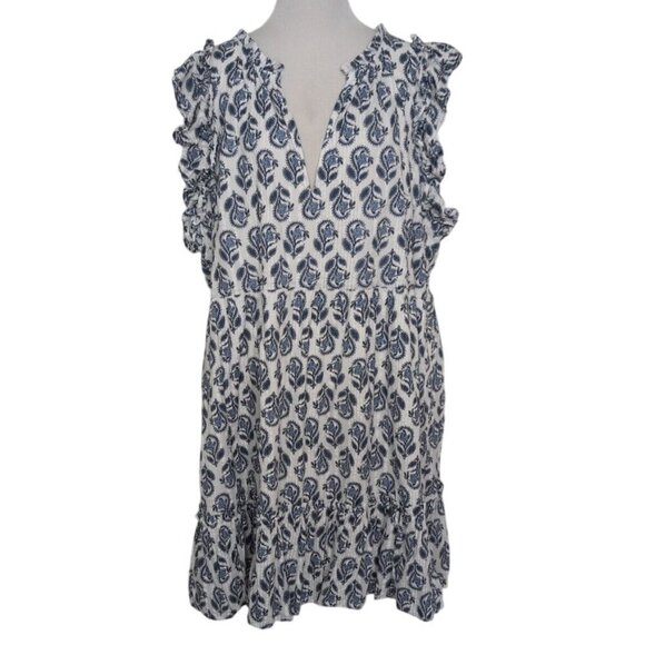 crown & ivy Dresses & Skirts - Crown & Ivy Flutter Sleeve Dress Womens Plus Size 3X White Blue Floral V Neck